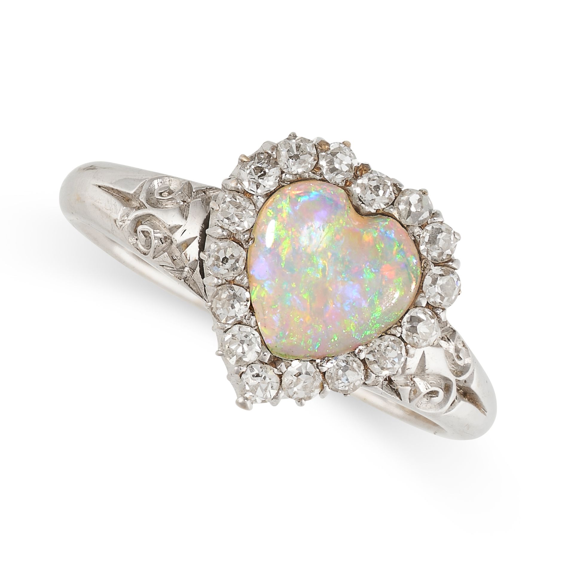 Null KEIN RESERVE - ANTIQUE OPAL AND DIAMOND SWEETHEART RING CIRCA 1900 in 18ct &hellip;