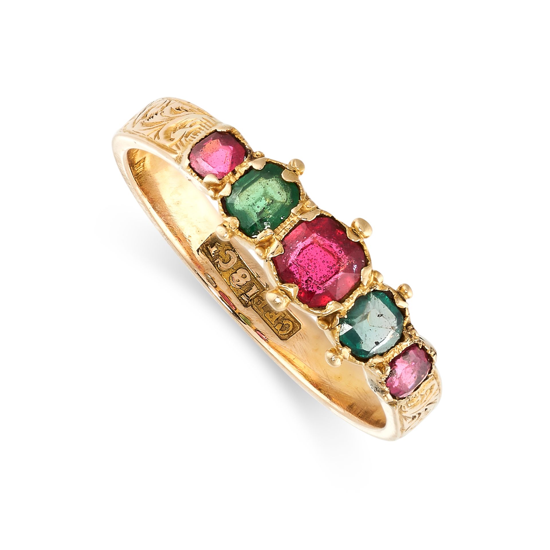 Null NO RESERVE - AN ANTIQUE RUBY AND EMERALD RING in 18ct yellow gold, set with&hellip;