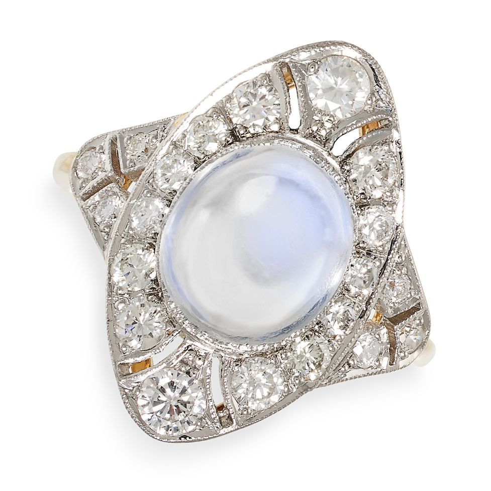 Null A MOONSTONE AND DIAMOND DRESS RING in 18ct yellow gold and platinum, the na&hellip;