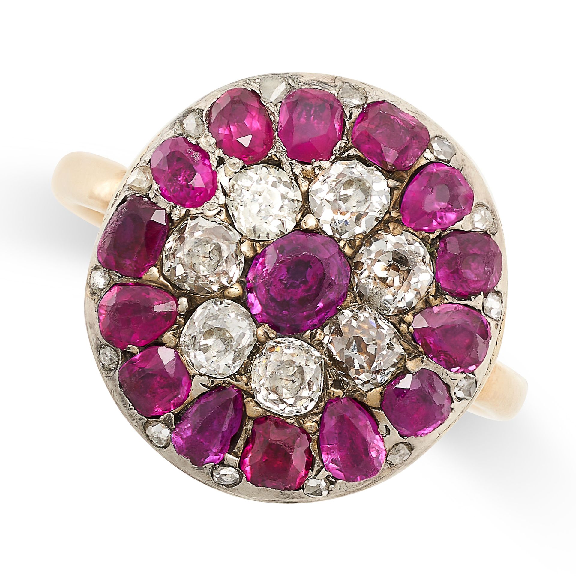 Null AN ANTIQUE RUBY AND DIAMOND CLUSTER RING in yellow gold and silver, set wit&hellip;
