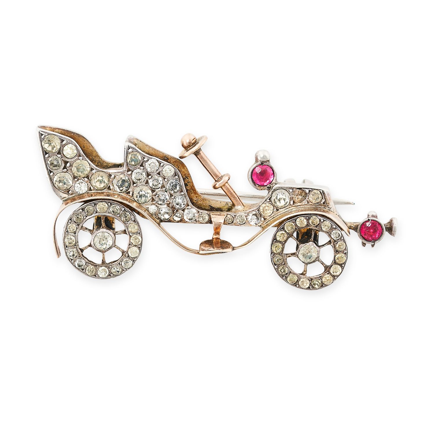 Null AN ART DECO PASTE MOTOR CAR BROOCH, EARLY 20TH CENTURY in yellow gold and s&hellip;