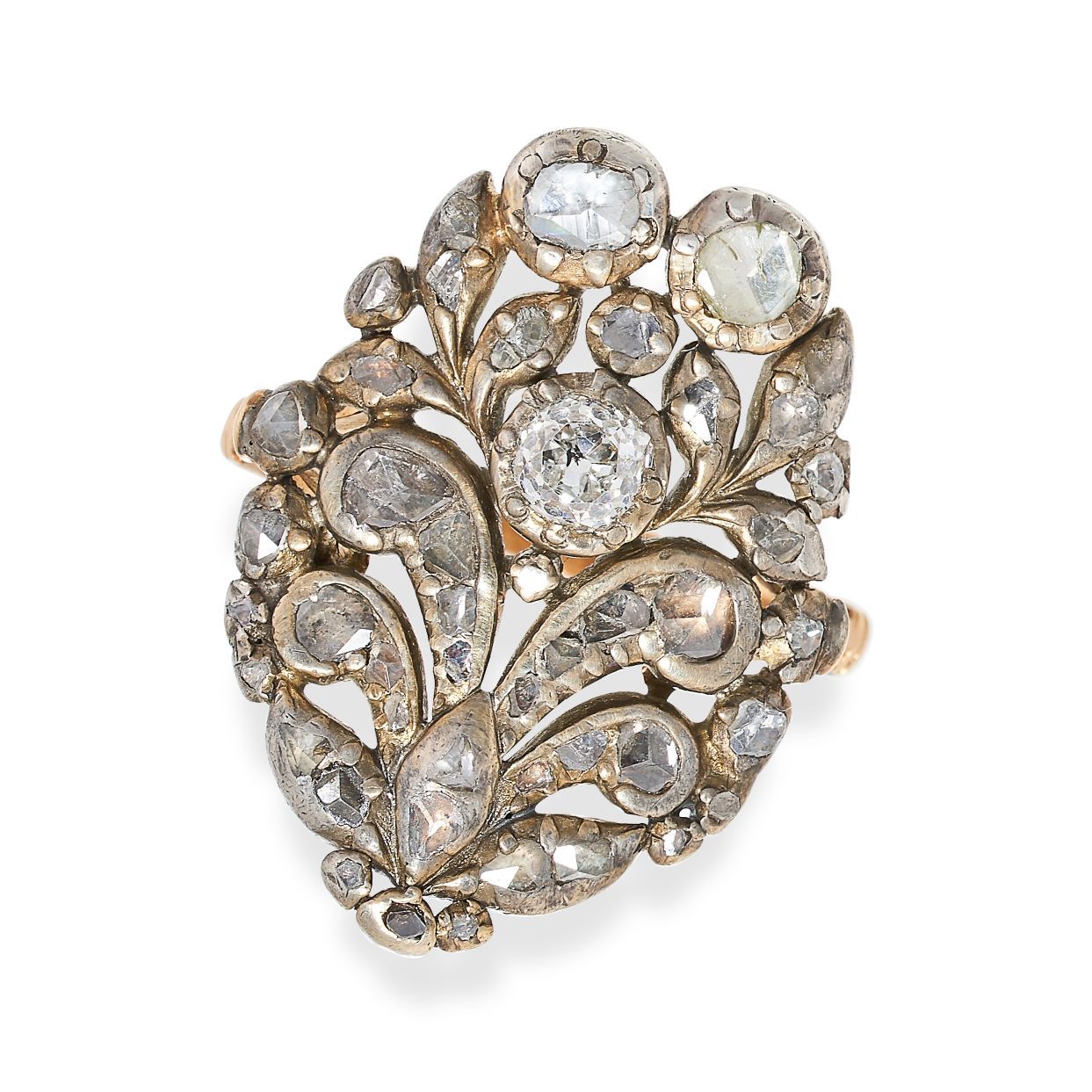 Null 格鲁吉亚黄金和银钻石GIARDINETTO戒指，设计为花篮，镶嵌老式和玫瑰式切割钻石，无鉴定标志，尺寸为Q / 8，6.4克。