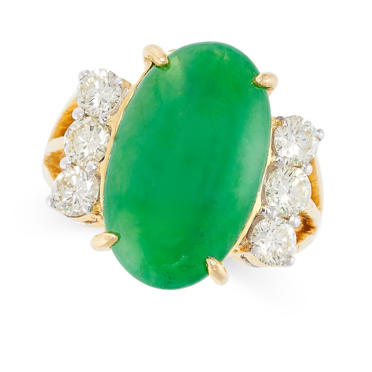 Null A NATURAL JADEITE JADE AND DIAMOND RING in 18ct yellow gold, set with a cab&hellip;