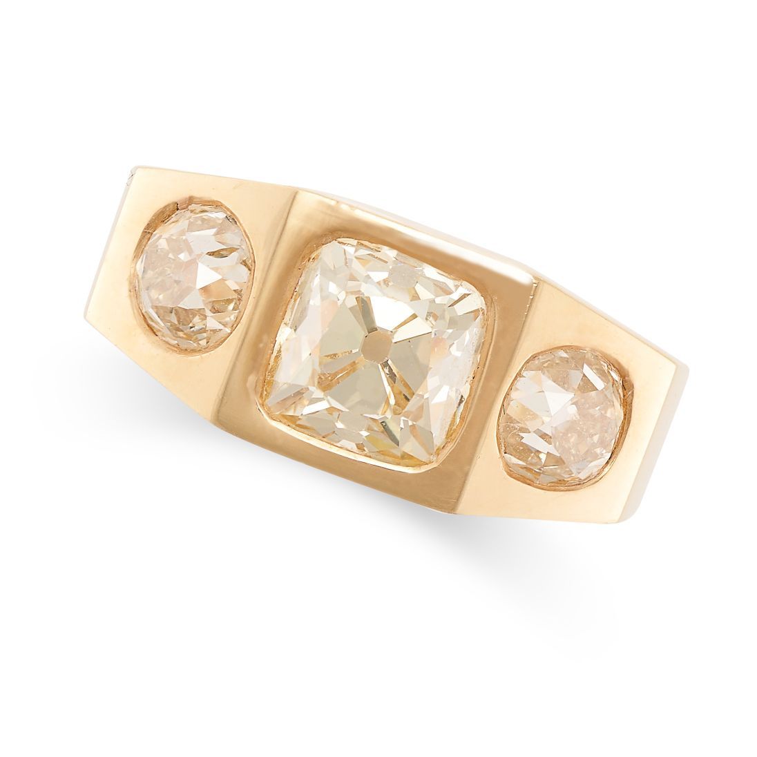 Null A FRENCH DIAMOND GYPSY RING in 18ct yellow gold, set with a principal old m&hellip;