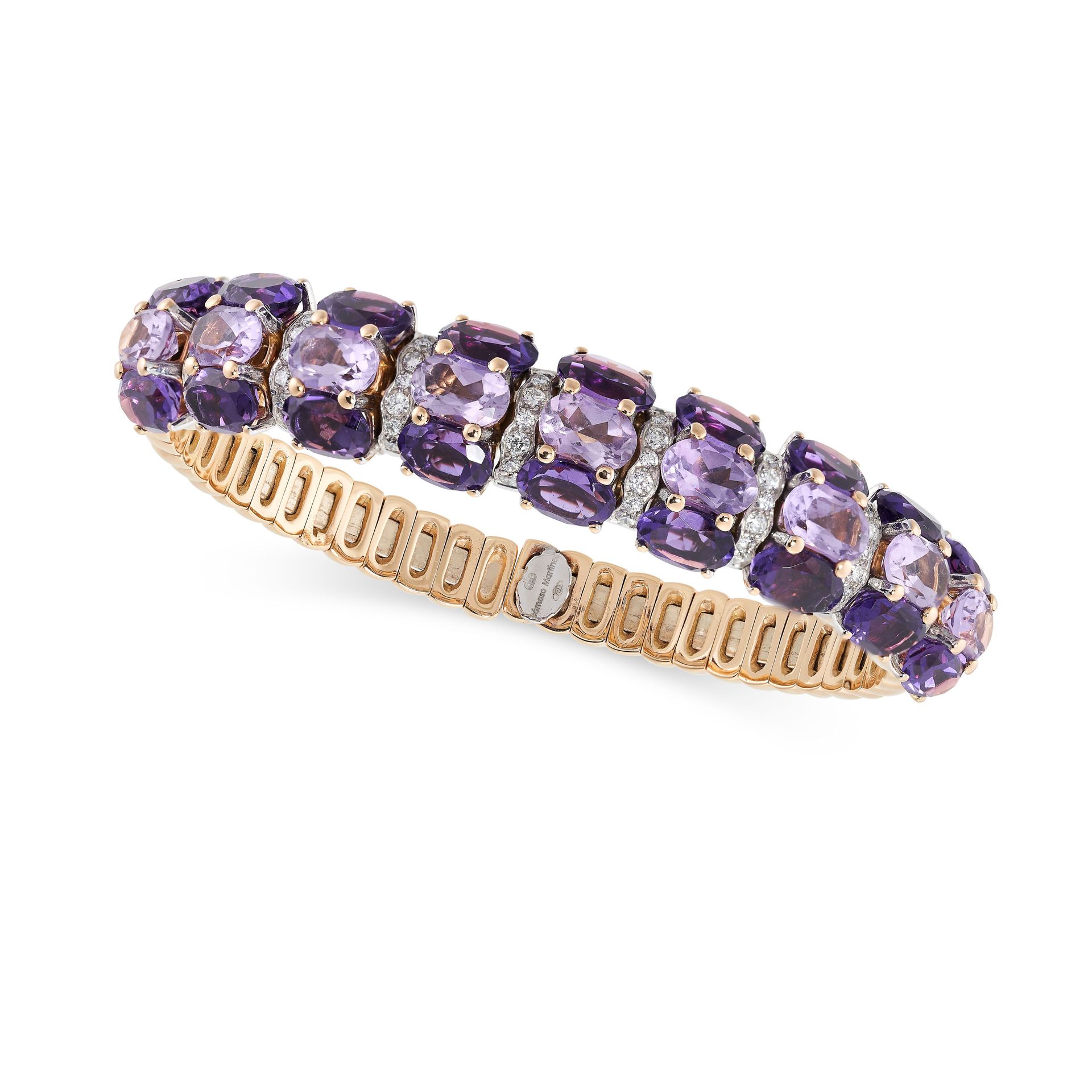 Null DAMASO MARTINEZ，18K黄金紫水晶、粉红蓝宝石和钻石手镯，分段式手镯上镶嵌着九块椭圆形切割的紫水晶和粉红蓝宝石，以一排排圆形明亮式切割钻&hellip;