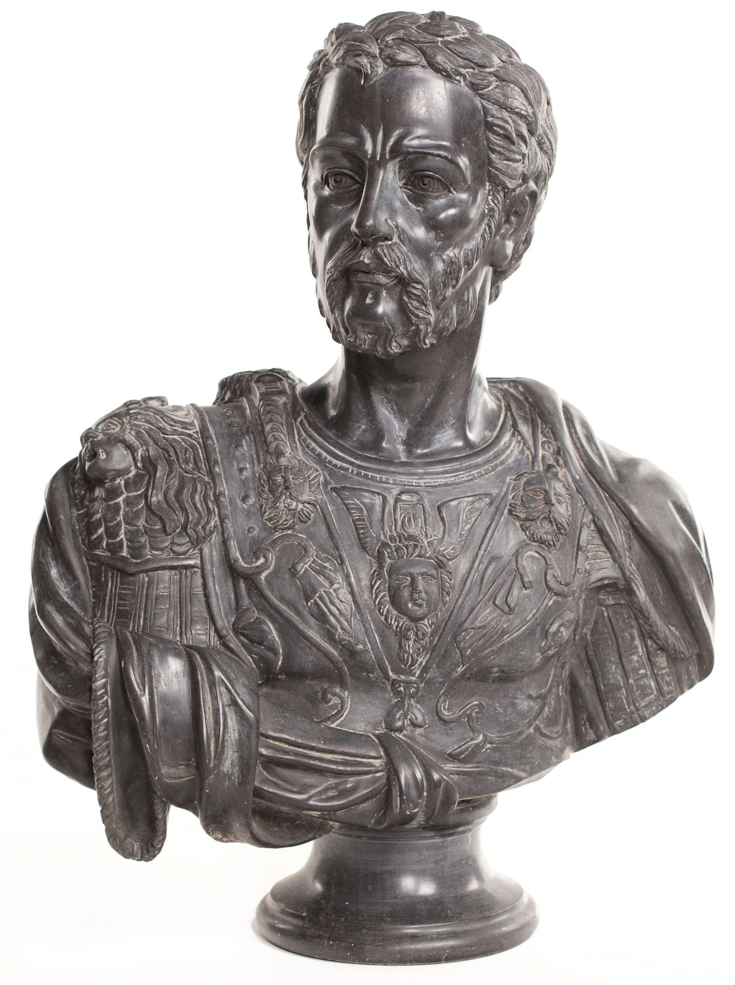 Bust of Cosimo I de Medici in black marble, 19th century à partir du bronze orig&hellip;