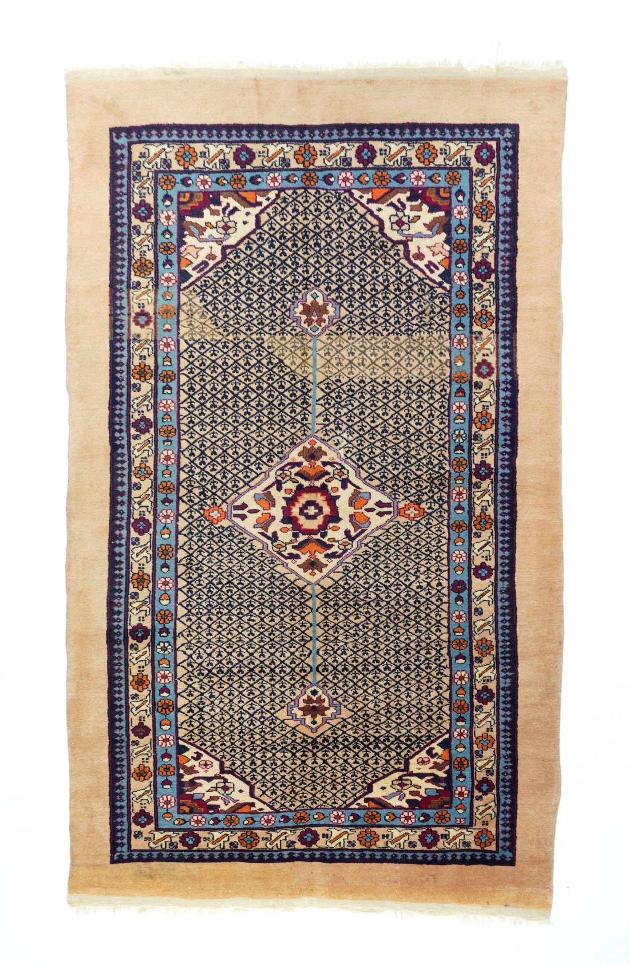Null Sarab地毯，4'2'' x 7'0'' 。