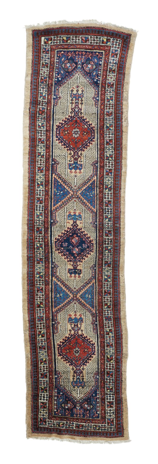 Null Sarab地毯，2'11 x 11'7'' 。