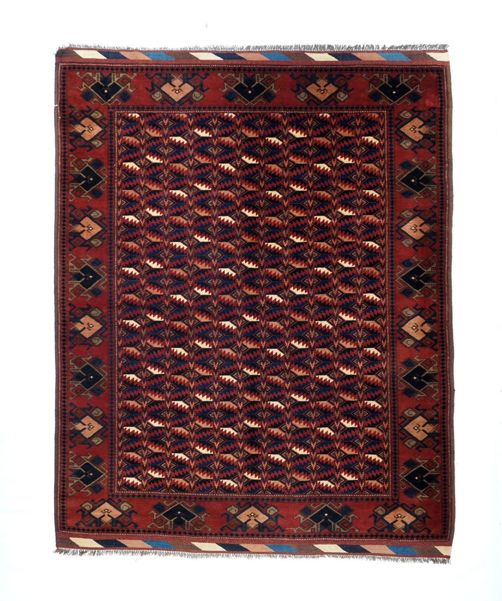 Null 阿富汗地毯，5'3'' x 6'4'' 。