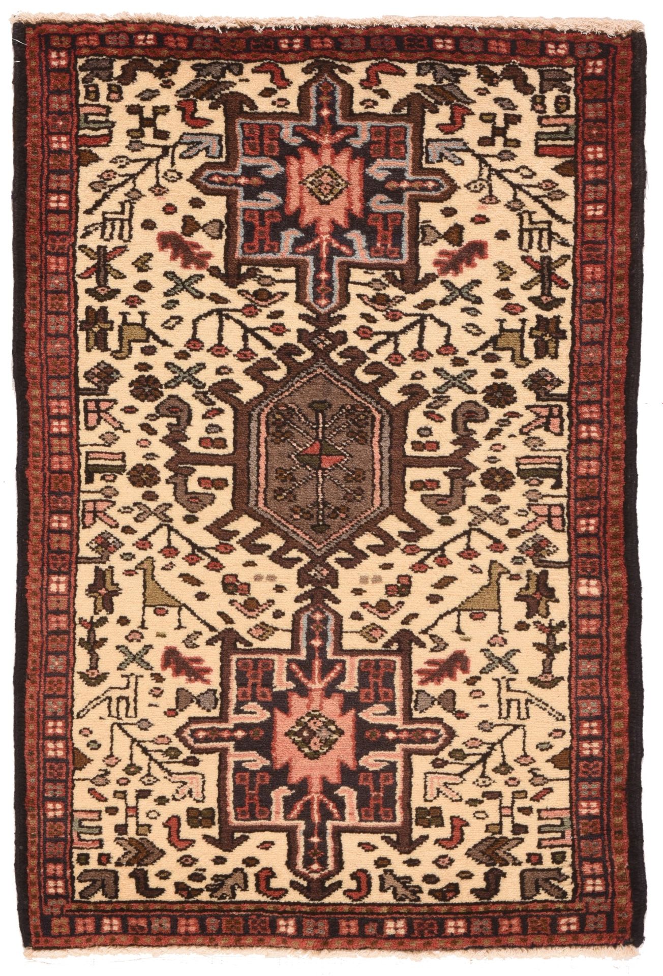 Null 古董卡拉杰地毯，2'2" x 3'7" ( 0.64 x 1.09 M )