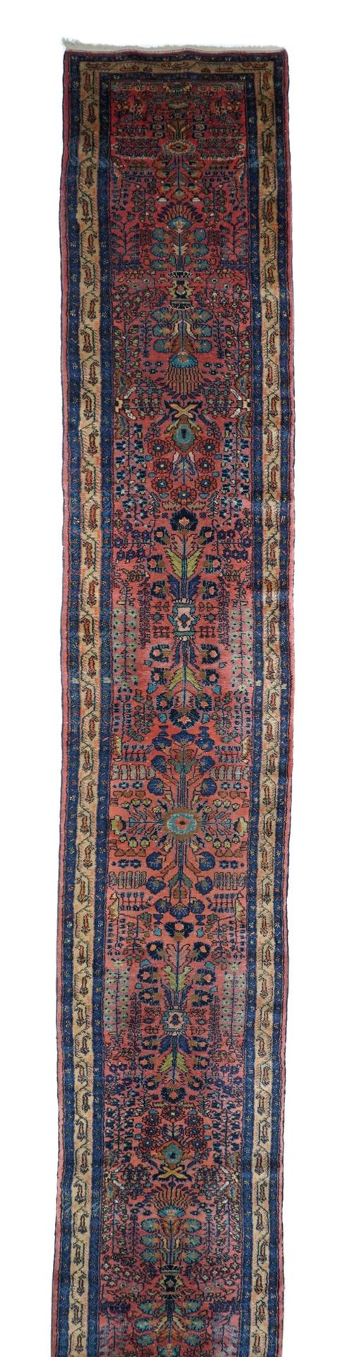 Null 古老的Lilihan地毯，2'7" x 25'5" ( 0.79 x 7.75 M )