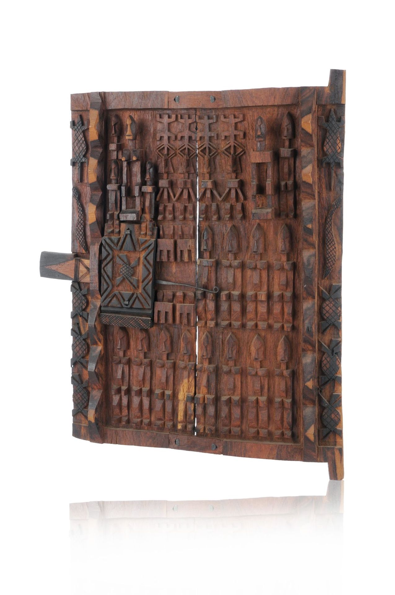 Null Modelltür eines Schreines. Wohl Dogon, Mali. 20. Jh.
Holz, geschnitzt, rotb&hellip;