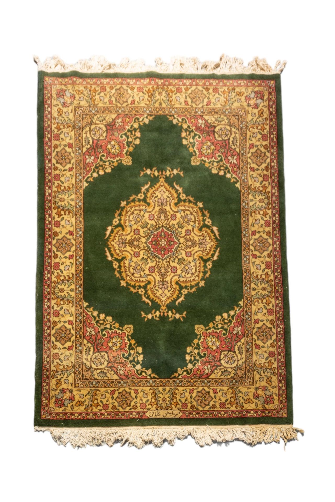 Null A HAND KNOTTED SIGNED PERSIAN RUG, LATE 20TH CENTURY, 205 x 142 cm