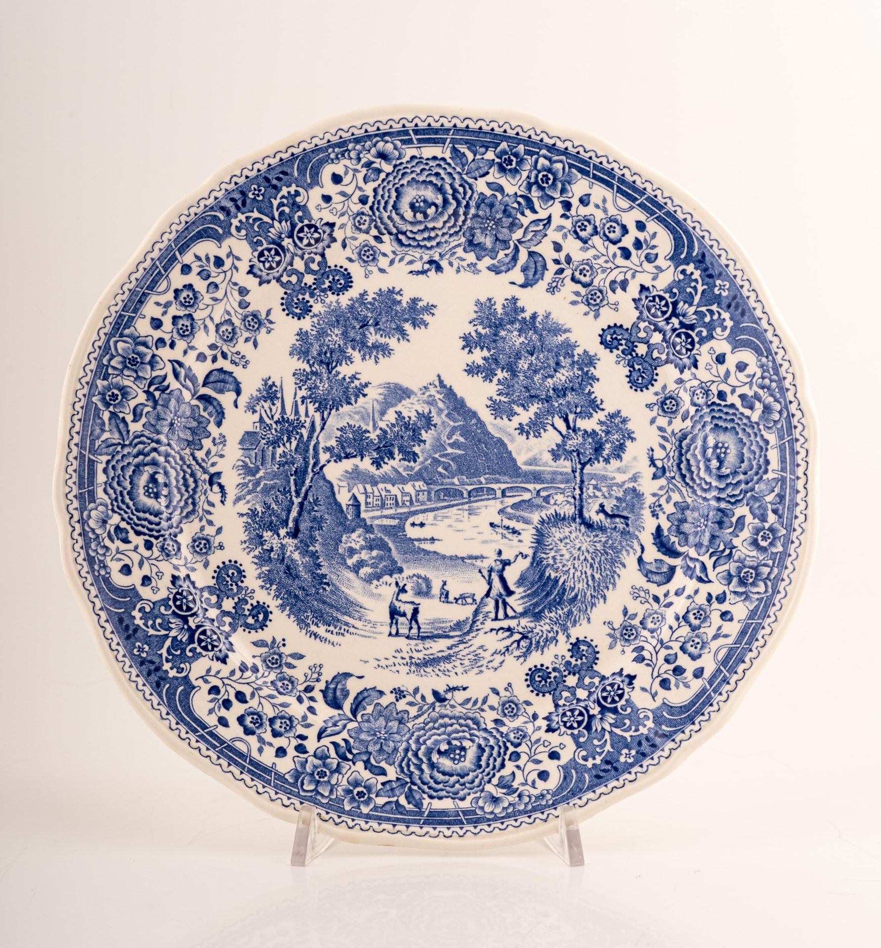Null Ceramic plate Villeroy & Boch Mettlach Burgenland


XX century


diameter C&hellip;