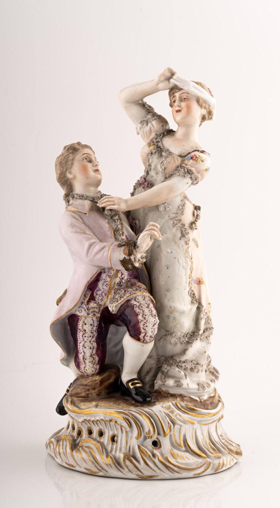 Null Statuette en porcelaine avec dame et monsieur 

milieu du 20e siècle 

h 25&hellip;