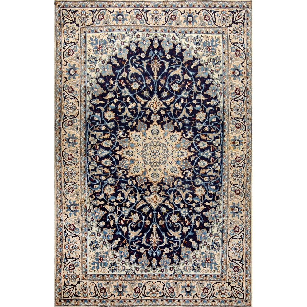 TAPPETO NAIN 9 LINE NAIN 9 LINE RUG 

Warp and weft in cotton, wool pile with si&hellip;