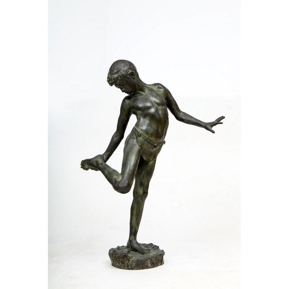 ANNIBALE DE LOTTO Scultura in bronzo 安尼贝尔-德-洛托 (1877 - 1932)

携带螃蟹的儿童

青铜雕塑，失蜡铸造&hellip;