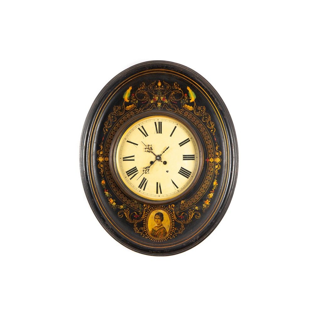 OROLOGIO da parete in legno Wall clock in lacquered and decorated wood. Early 20&hellip;