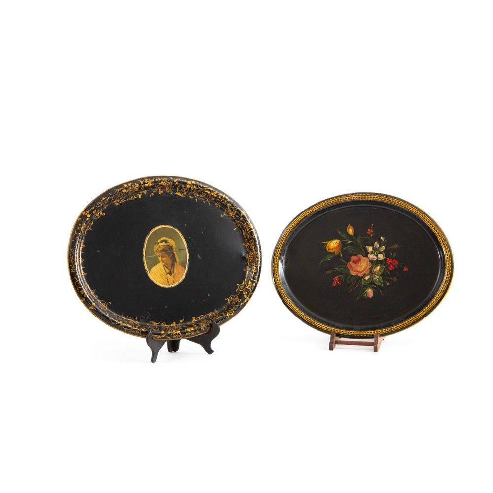 DUE VASSOI ovali TWO OVAL VASES in lacquered metal and decorated. Sicily early '&hellip;