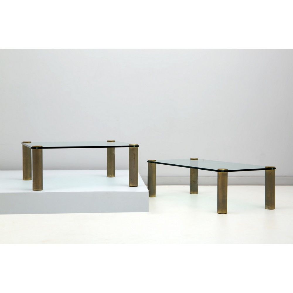 PRODUZIONE ITALIANA 1980 ca. Due tavoli bassi 意大利制造约1980年

 

两张矮桌，一个长方形，一个正方形，黄&hellip;