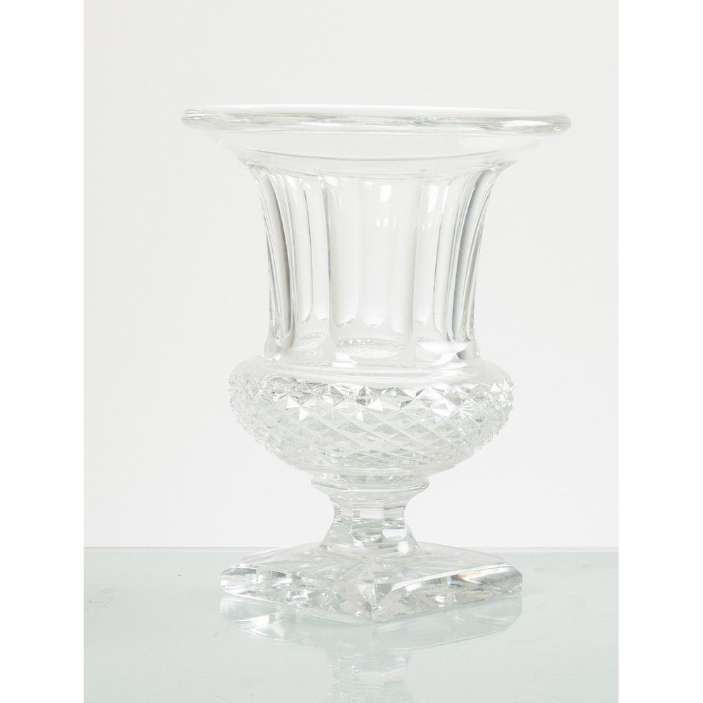 SAINT LOUIS, Vaso in cristallo SAINT LOUIS 
Vase en cristal "Versailles" soufflé&hellip;