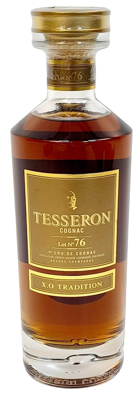 Null Une bouteille de Cognac Tesseron Lot No 76 1er Cru de Cognac XO Tradition, &hellip;
