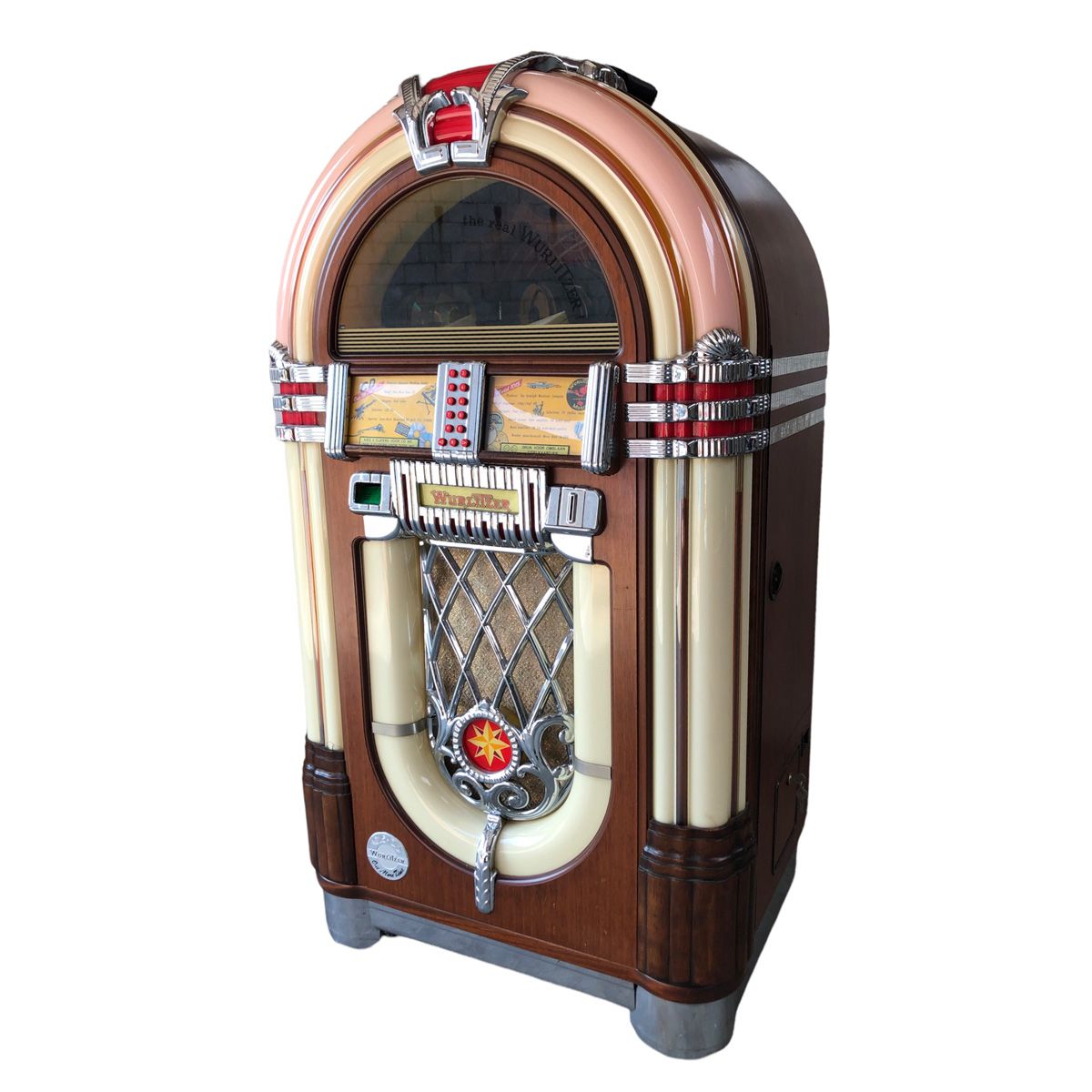 Wurlitzer OMT 1015 CD Jukebox 
Eine der kultigsten Wurlitzer-Jukeboxen ist das M&hellip;