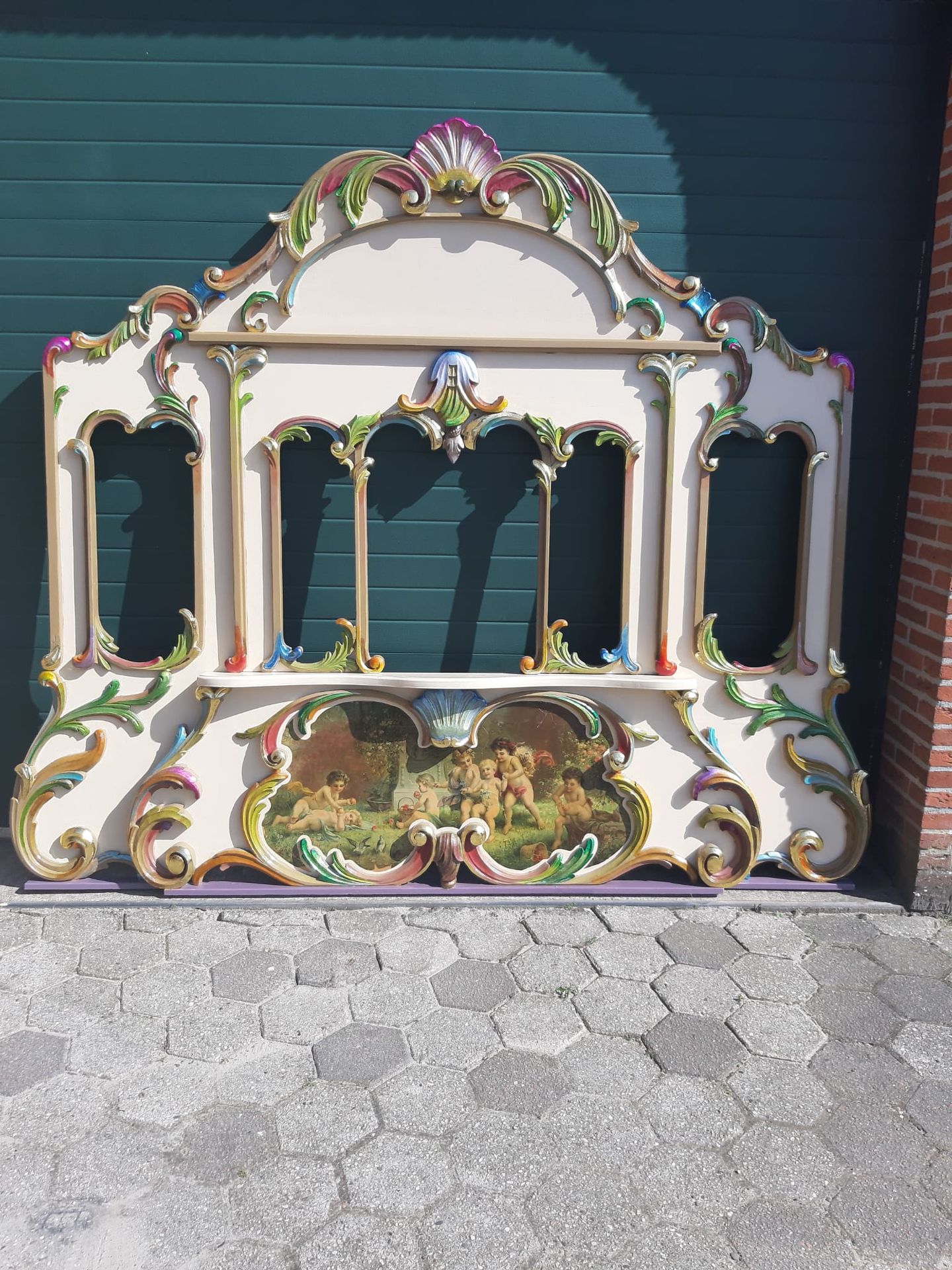 Recently Made Street Organ Facade Farbenfroher und schön detaillierter Prospekt &hellip;