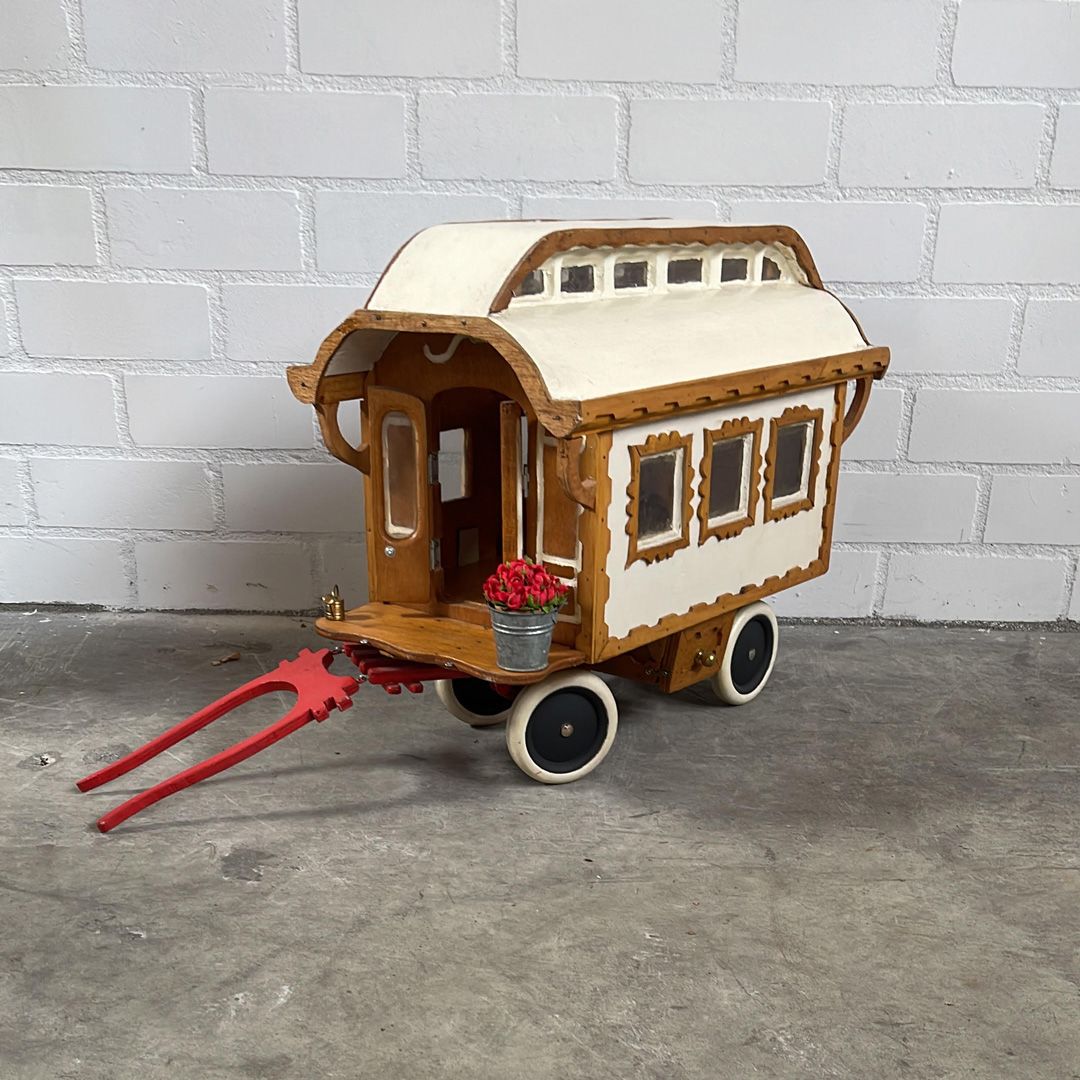 Miniature Gypsy Wagon Scale Model Un Gypsy Wagon, Pipo Wagon, Tiny House, Wooden&hellip;