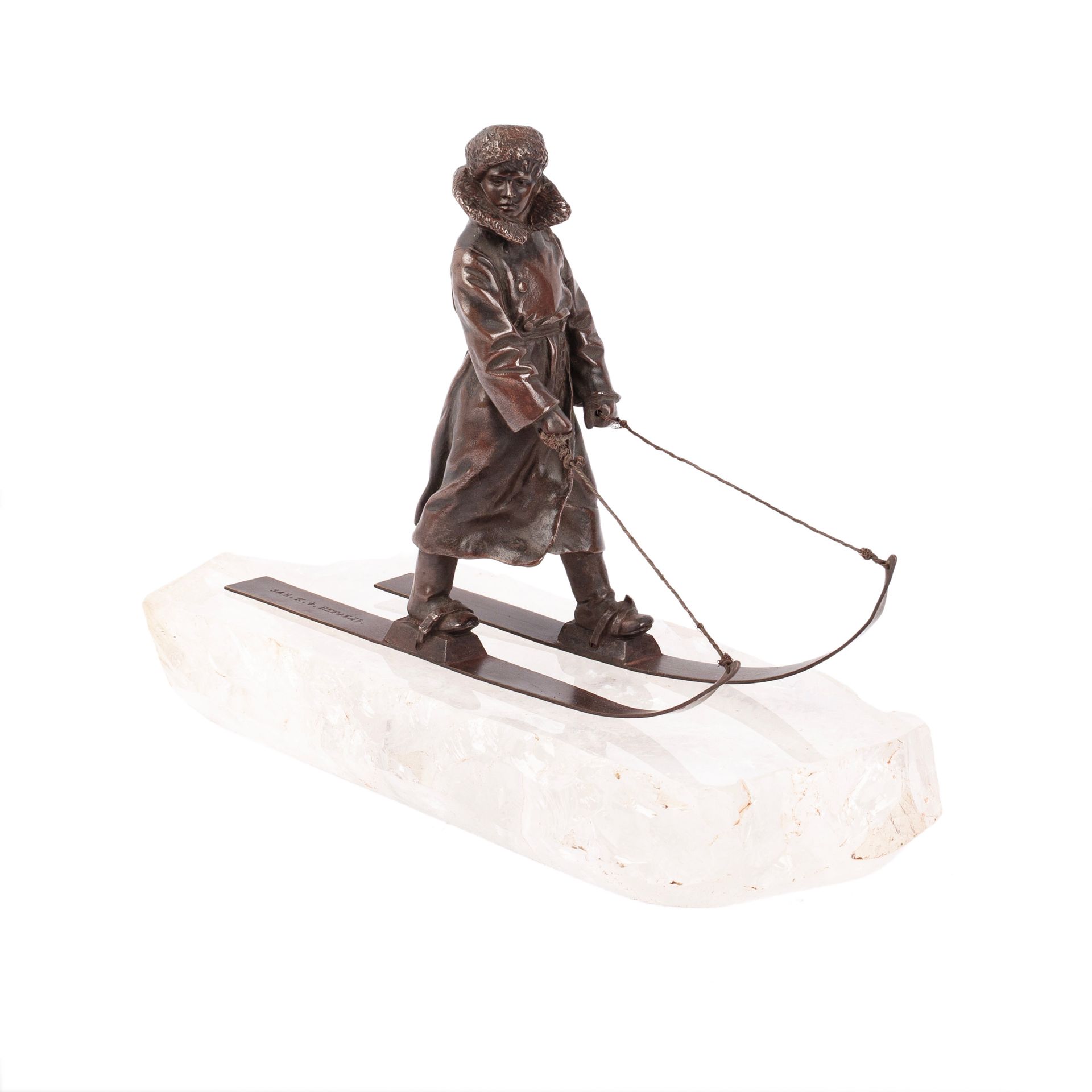 Null 雕塑作品 "Tsesarevich Alexei Nikolaevich on Skis"。青铜，铸造，浮雕，雕刻，抛光，岩晶。K.F.Verfel的&hellip;