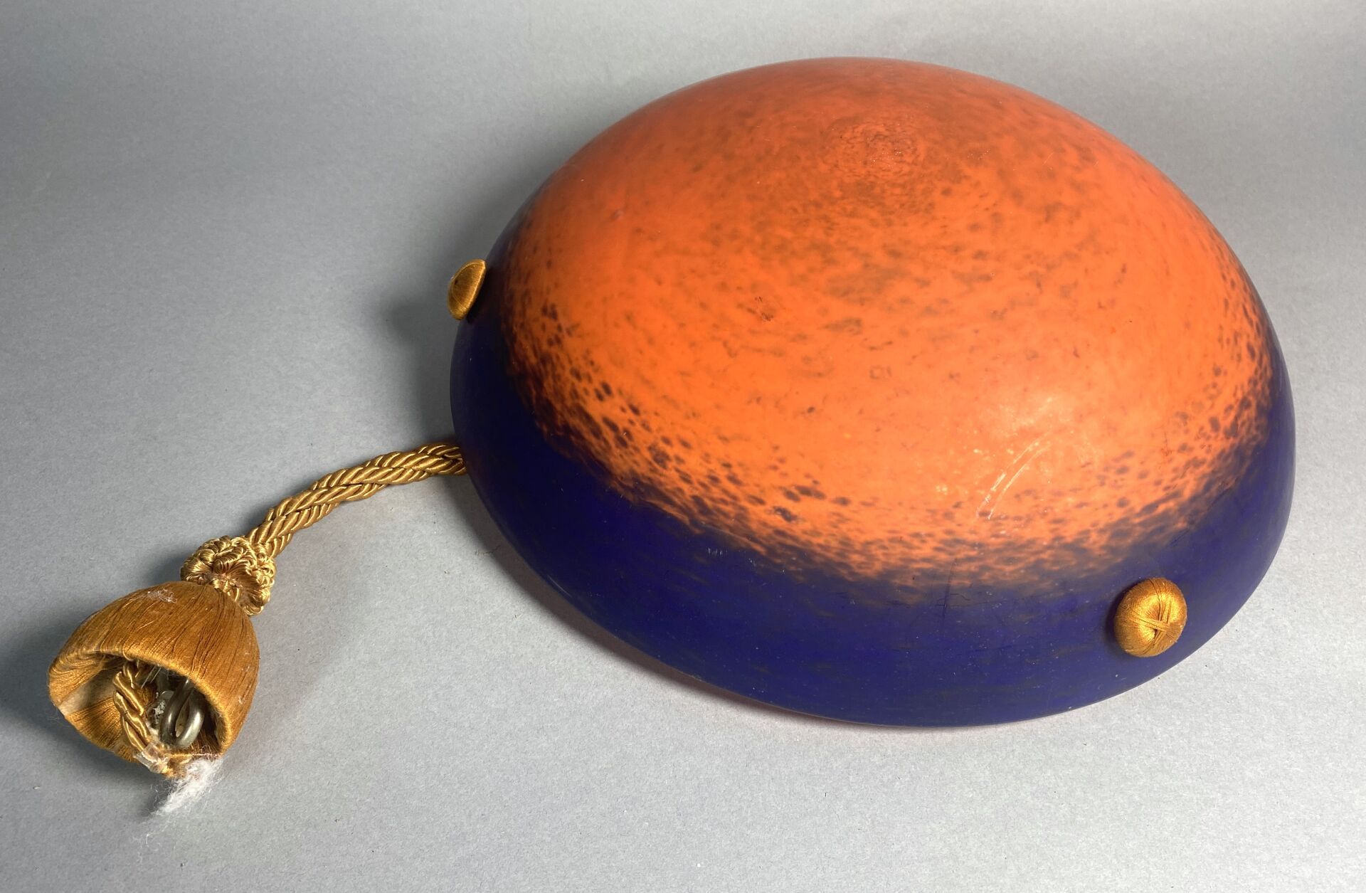 Null Lustre en verre marmoréen orange et bleu - Style Art nouveau

35 (d) x 55 (&hellip;