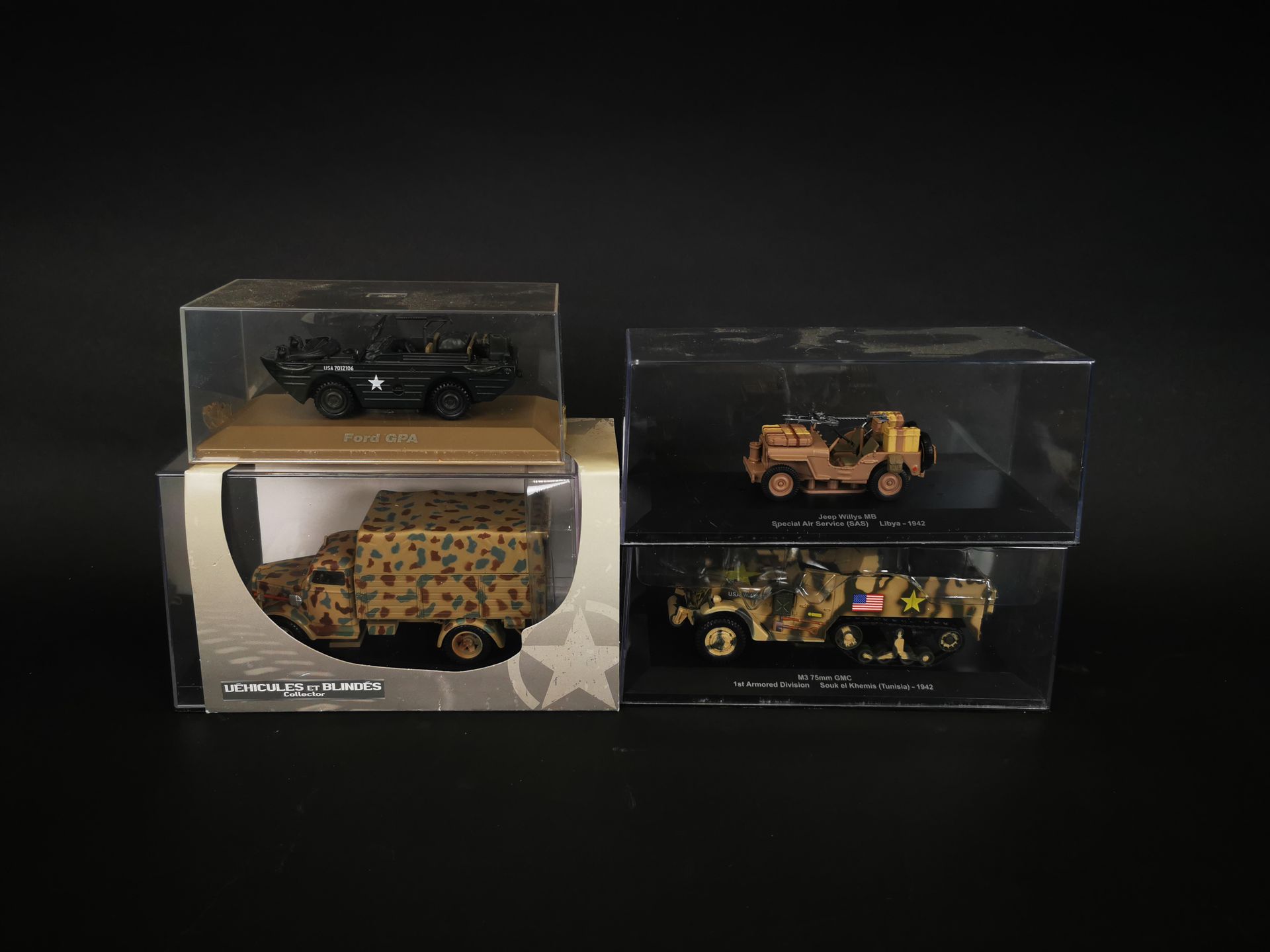 Null lot de 4 vehicules militaires dont JEEP WILLYS et FORD GPA