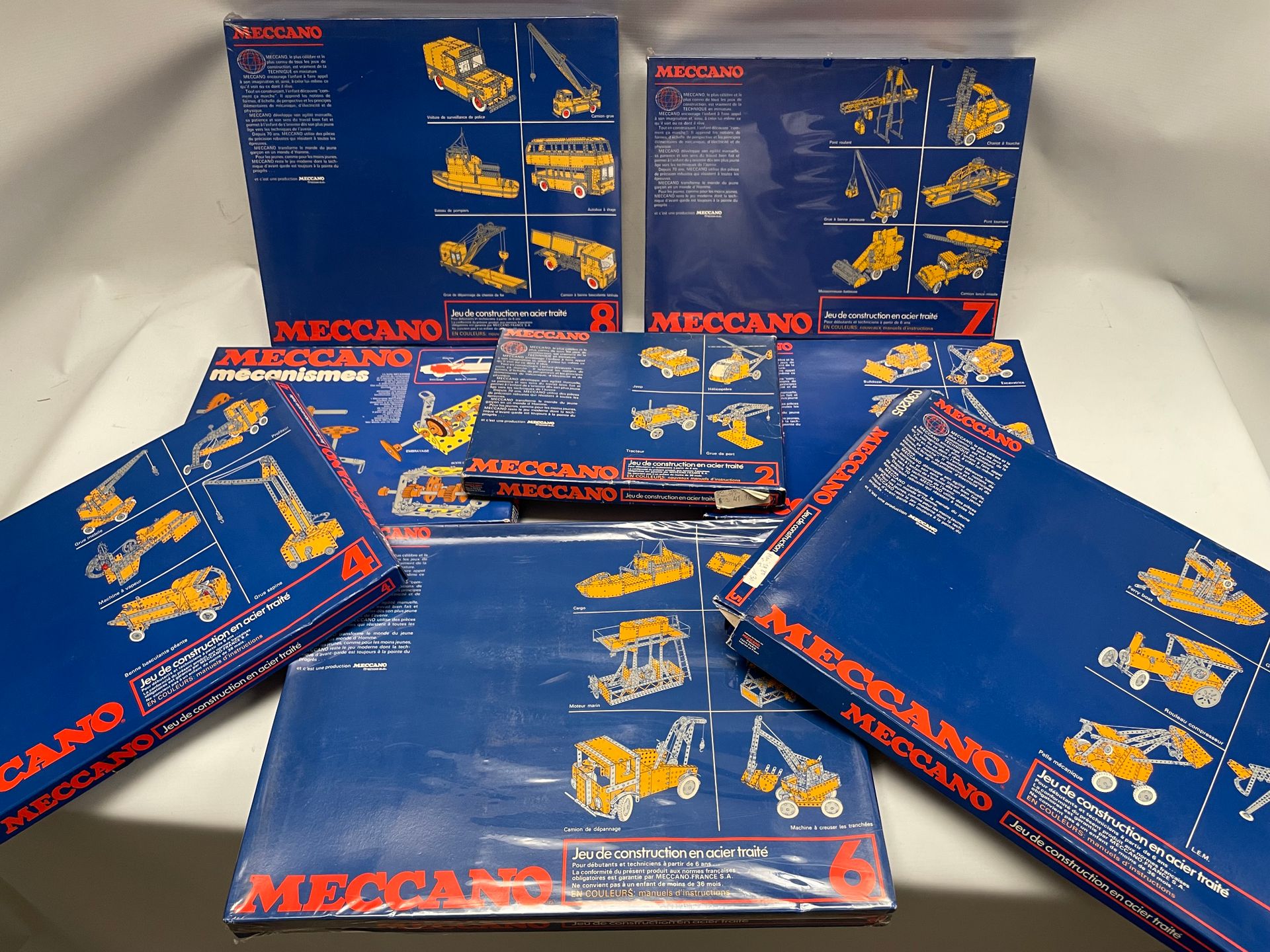 Null MECCANO, set of seven boxes including boxes 2, 3, 4, 5, 6 (in blister), 7 (&hellip;
