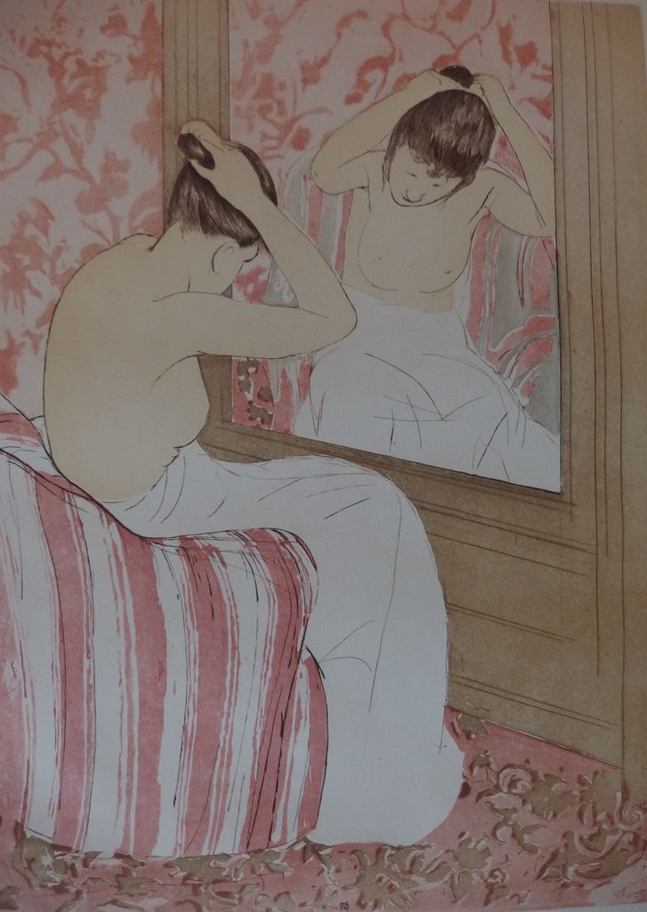 Mary CASSATT 玛丽-卡萨特（后）

脸对着镜子

蚀刻画（干点法、软漆法和水印法

中央下方有艺术家的签名字样

在阿克塞斯纸上，55 x 41.5&hellip;