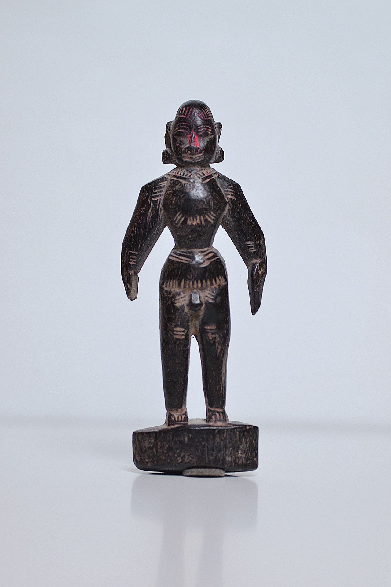 Inde du sud South of India

Early 20th C.

Figure usually offered during a weddi&hellip;