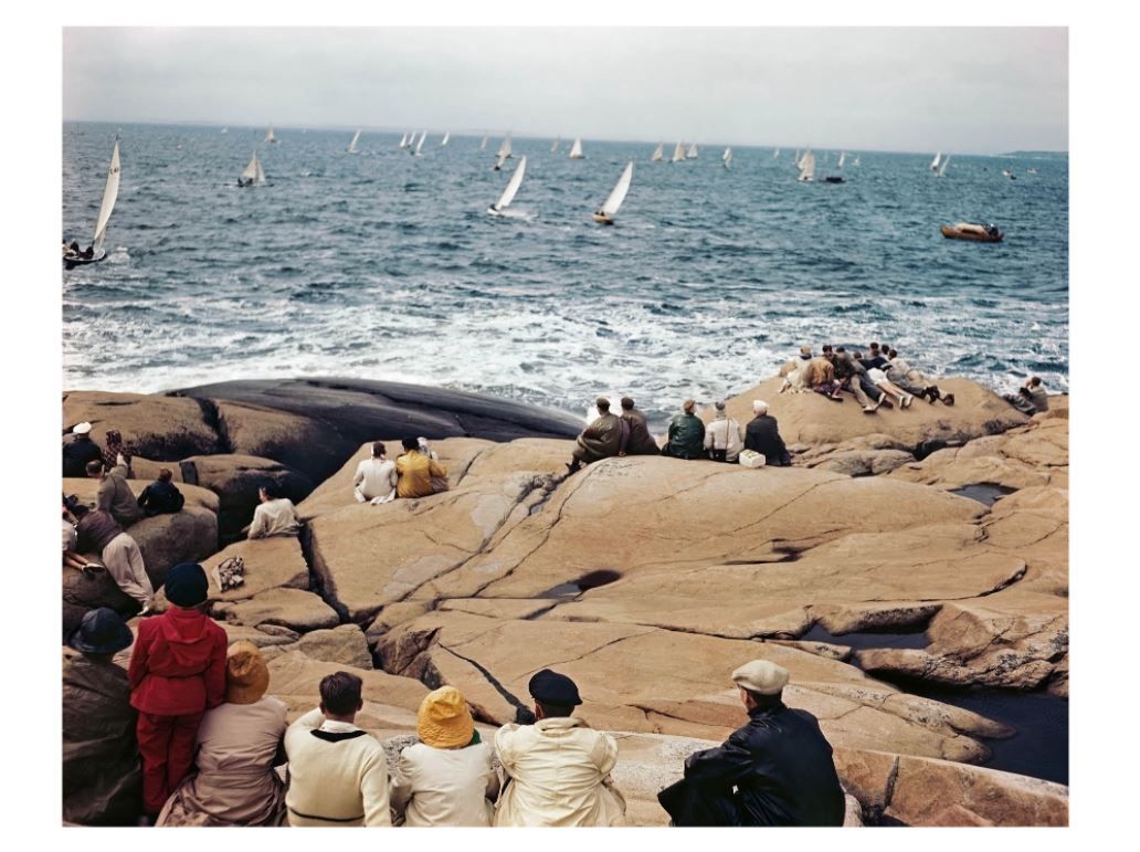 Robert CAPA 罗伯特-卡帕

帆船比赛。挪威Hankø, 1951

打印在海报纸上

尺寸：18 x 24 in (45.7 x 61 cm)


&hellip;