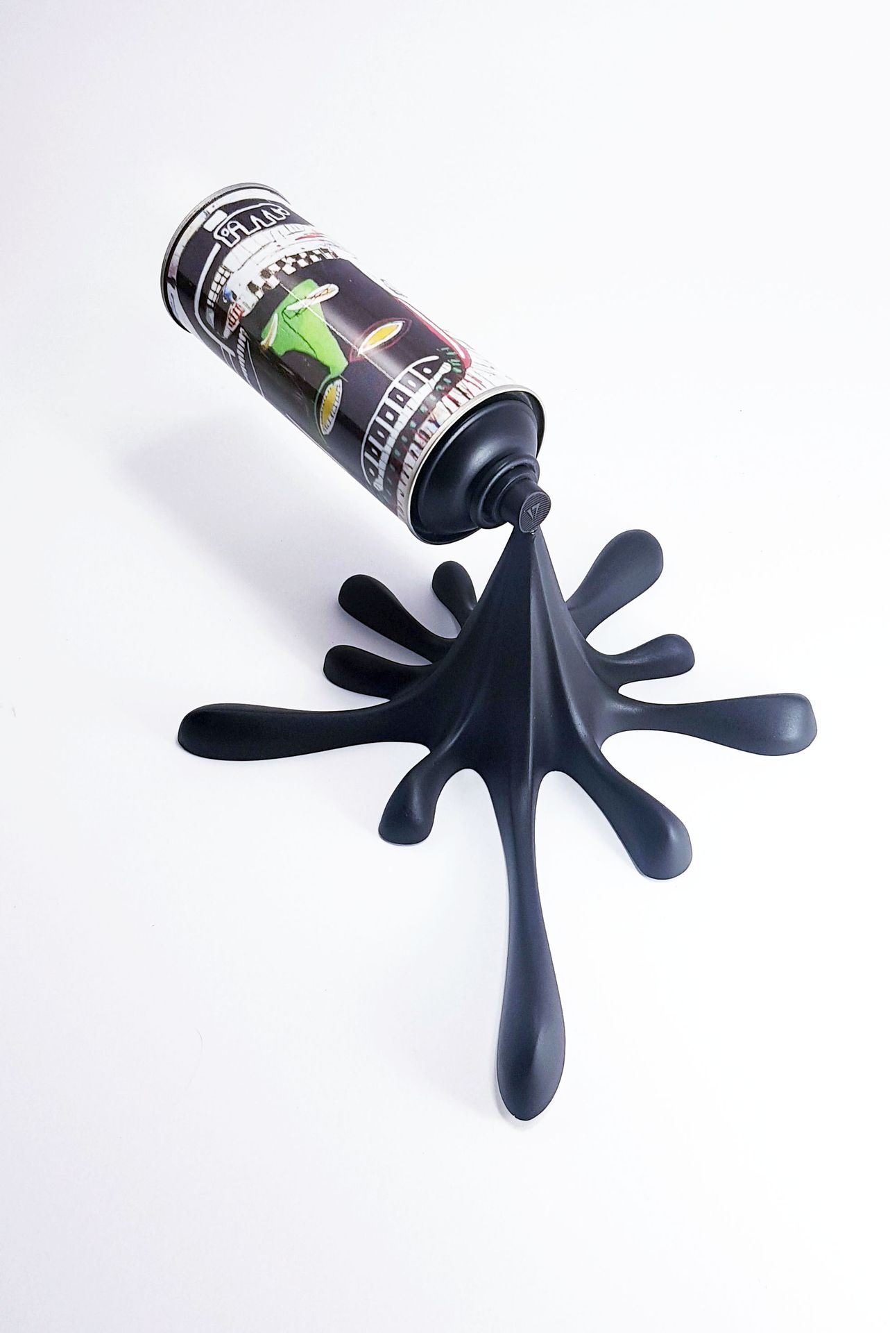 2Fast 2Fast - Glenn Splash

气雾剂罐上的树脂喷剂

由艺术家亲笔签名的原创雕塑

31 x 24 x 18厘米





拍品将由我&hellip;
