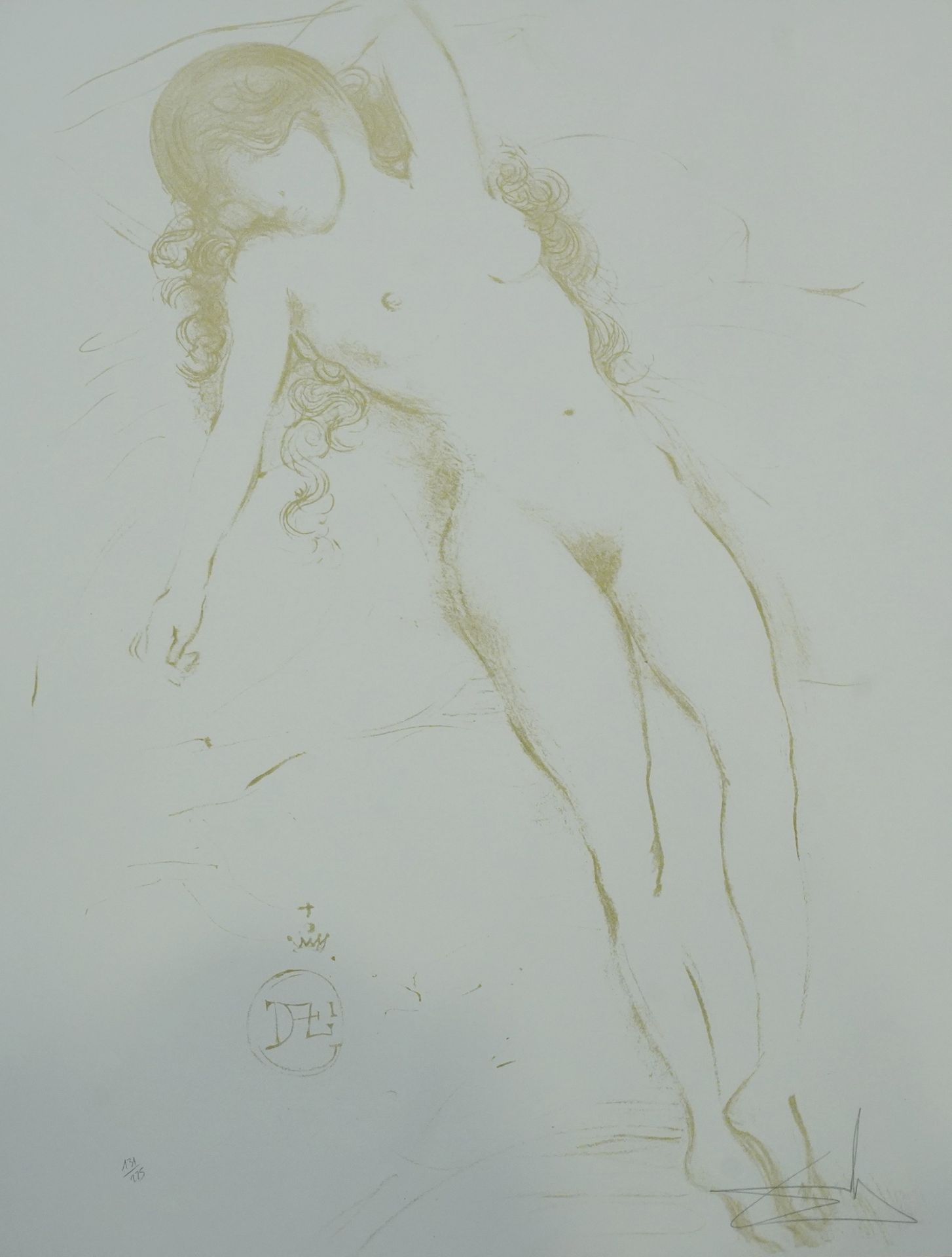 Null 萨尔瓦多-达利（1904-1989）。躺着的女人。石版画，有签名和编号的131/225.65 x 50厘米。