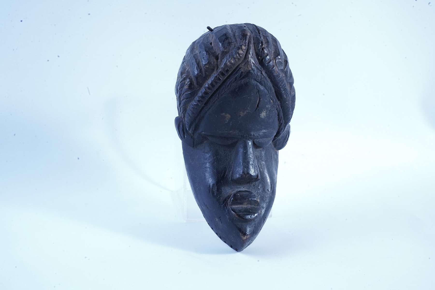 Null COTE D'IVOIRE. Masque BASSA en bois. H. 22 cm. Travail ancien. Collection d&hellip;