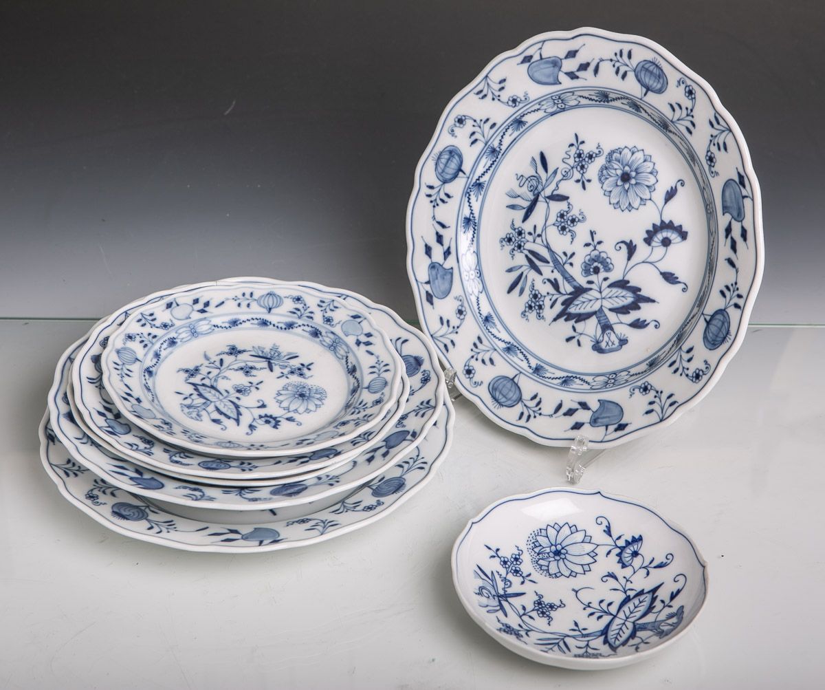 Null Set di 7 pezzi di vari grandi piatti in porcellana di Meissen (probabilment&hellip;