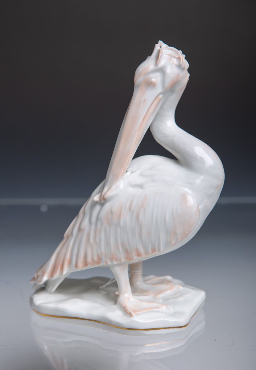 Null Porzellanfigur "Pelikan" (Rosenthal, Selb), polychrom handbemalt m. Goldsta&hellip;