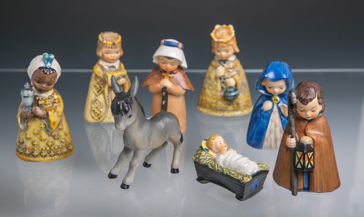 Null 一套8个耶稣诞生像（Goebel，德国，1960年代），包括：1个玛丽，1个约瑟夫，1个婴儿耶稣，1个牧羊人，1个驴子，1个卡斯帕，1个梅尔基奥，1个&hellip;