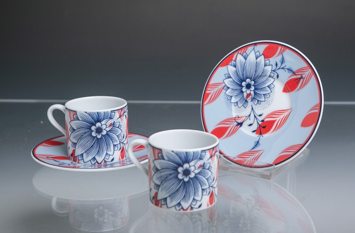 Null Pair of demitasse cups with saucers (Meissen, 1st choice), onion pattern in&hellip;
