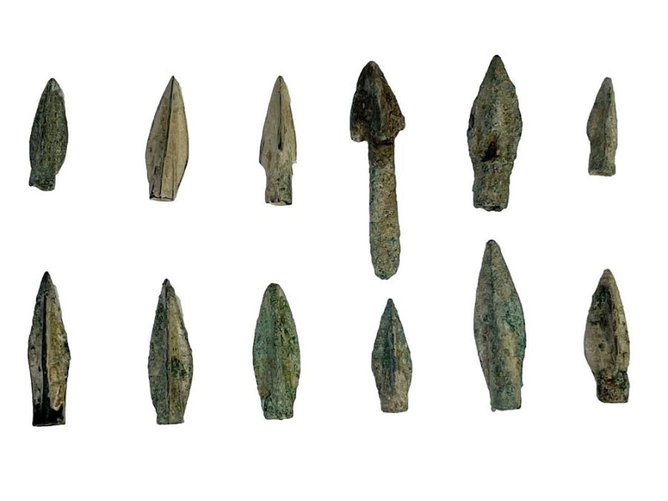 Null Pointes de flèche en bronze de la période grecque au cours du 1er millénair&hellip;