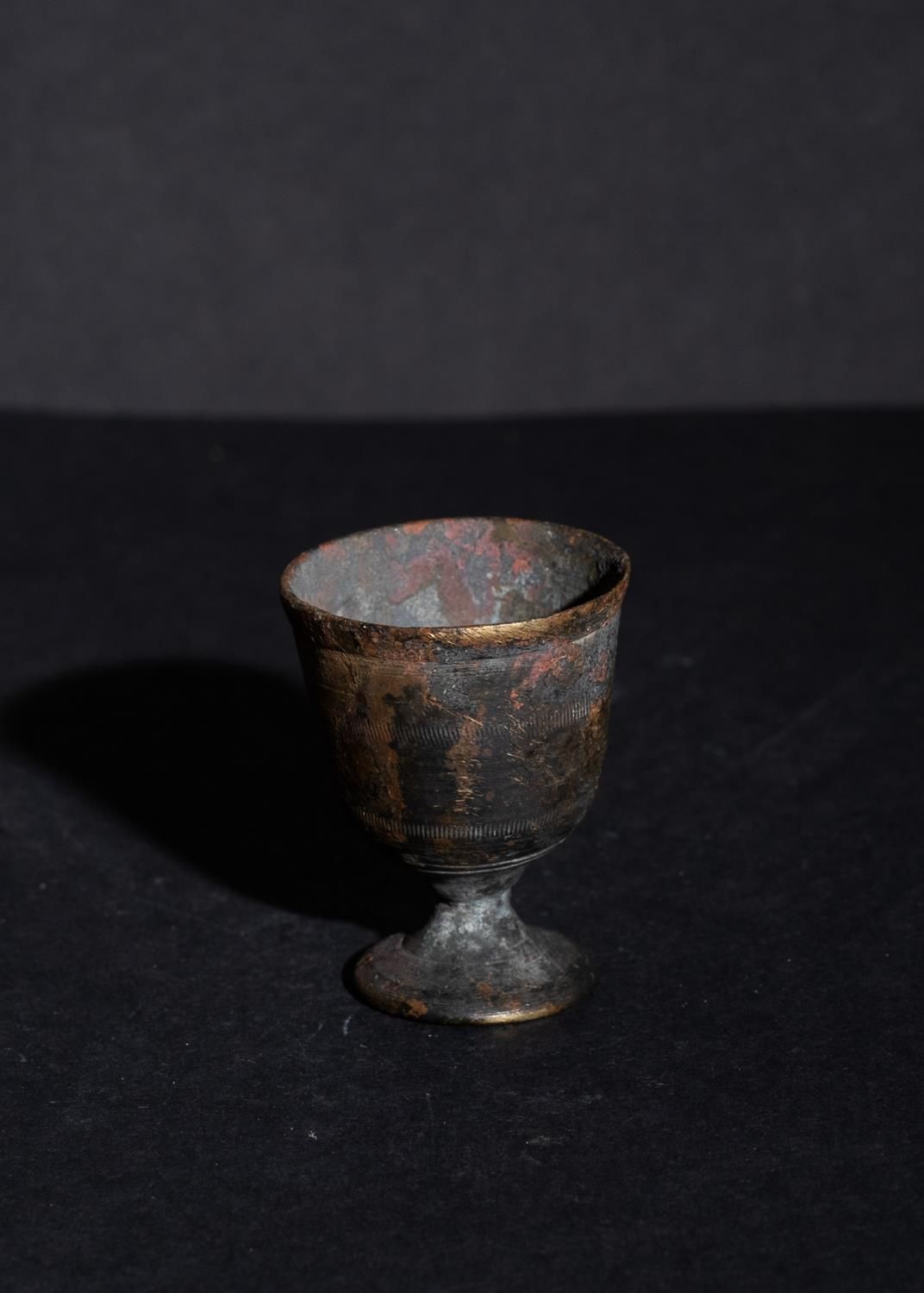 A FOOTED COPTIC BRONZE CUP CIRCA 4TH-7TH CENTURY COUPE EN BRONZE COPTIQUE A PIED&hellip;