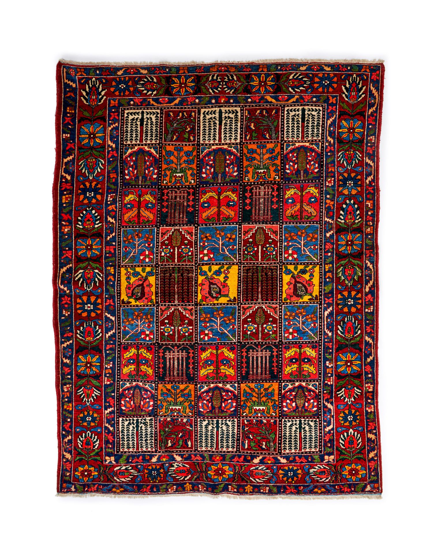 A PERSIAN BAKHTIARI RUG 波斯Bakhtiari地毯
 
 高：205厘米，宽：153厘米