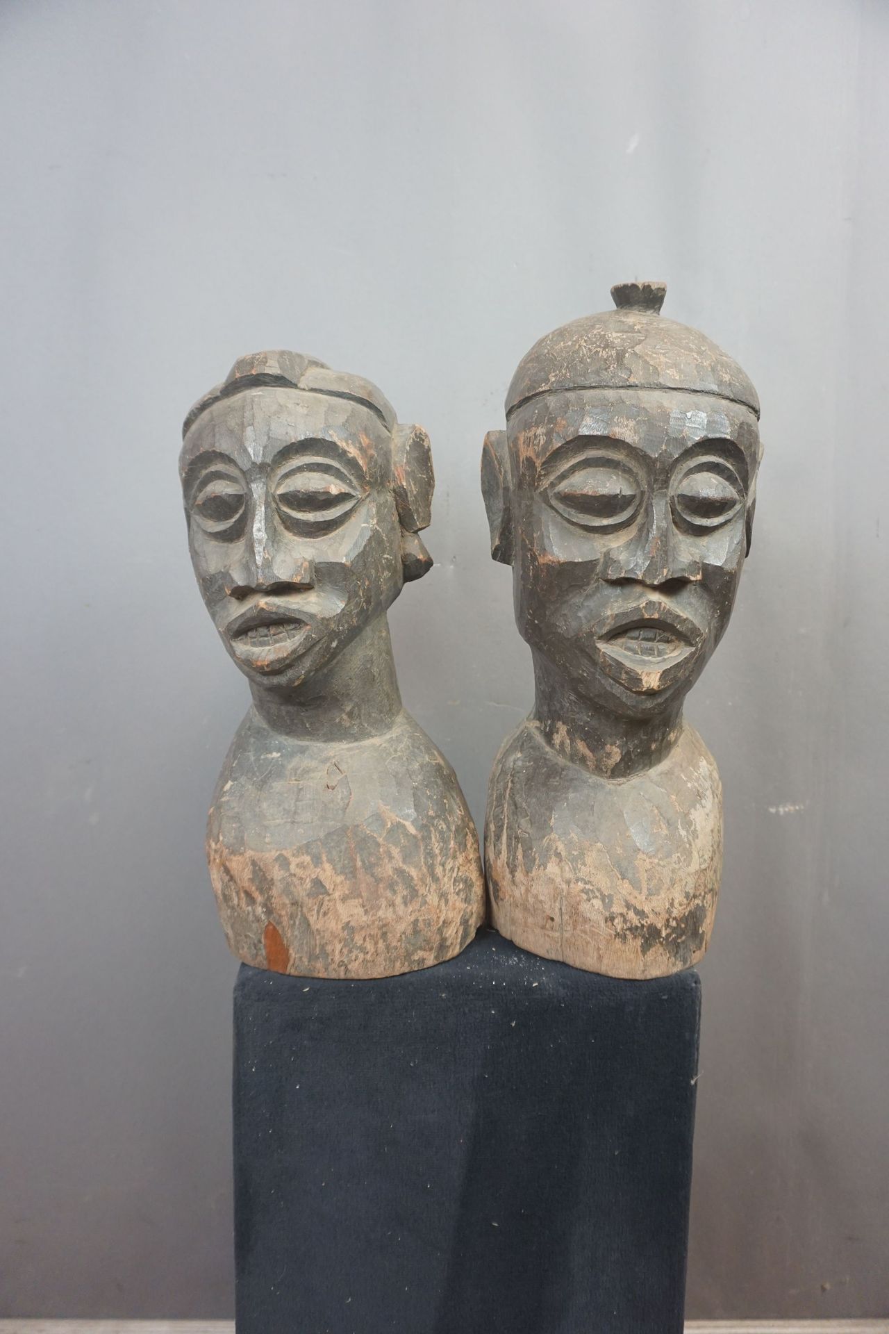 Null Couple of Wooden Sculptures / African H48x17x17
