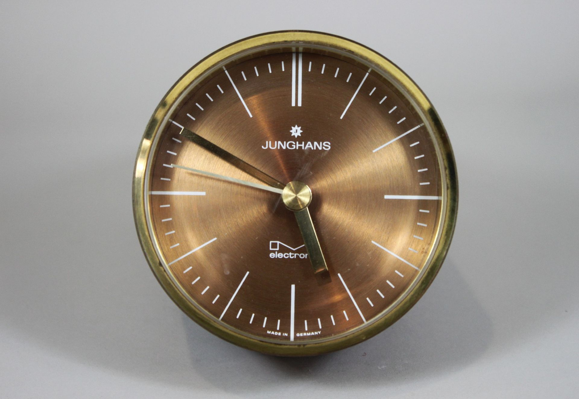 Junghans Electronic Tischuhr, 60er Jahre Junghans Electronic table clock 870 Ato&hellip;