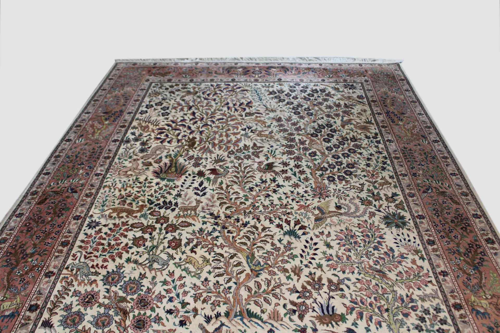 Täbriz, Teppich Tabriz, Teppich, Kordwolle m. Seide. Maße: 200 x 300 cm.