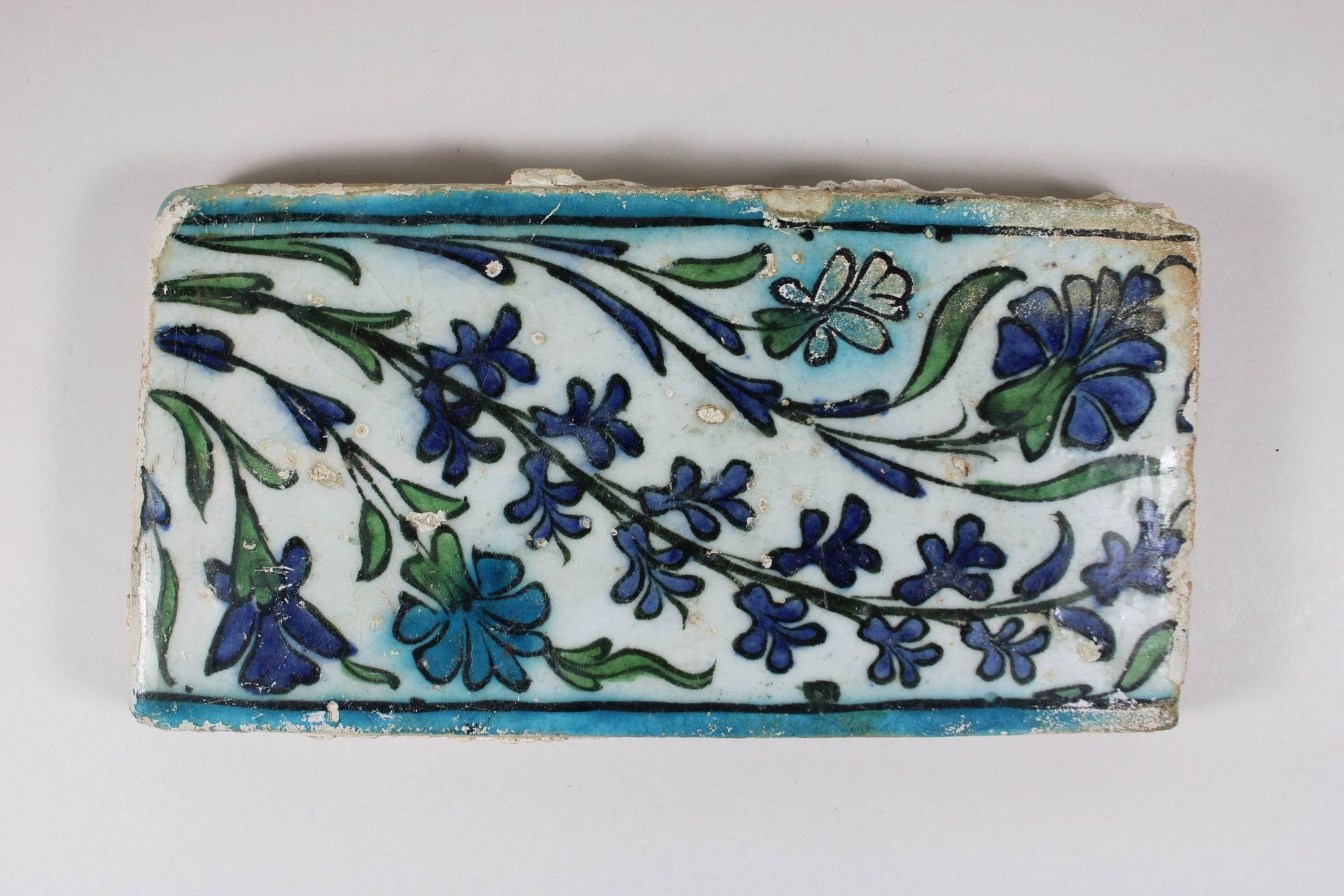 Fliesenfragment, Persien Tile fragment, Persia, floral decoration, glazed, dimen&hellip;